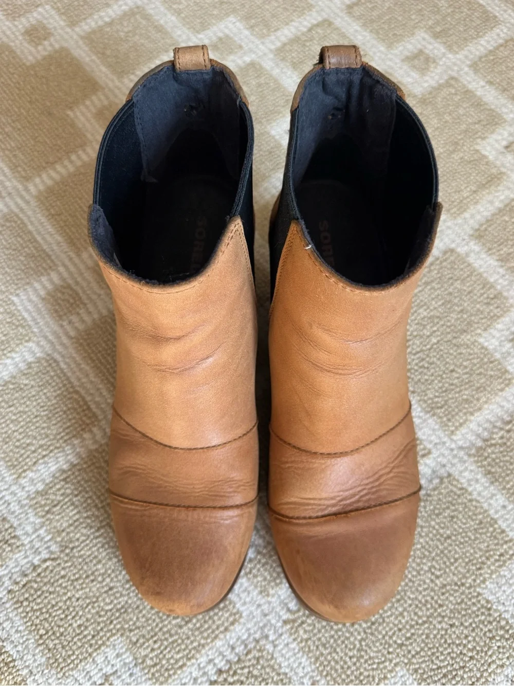 Sorel Lea Wedge Chelsea Ankle Boots Tan Waterproof Leather Women’s Size 7.5